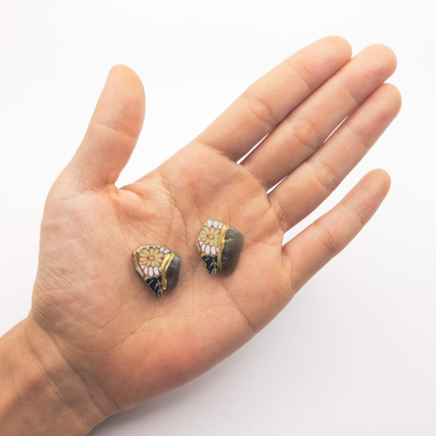 Labradorite Stud Earrings-Kintsugi jewelry-Japanese pottery jewelry-JAPONICA