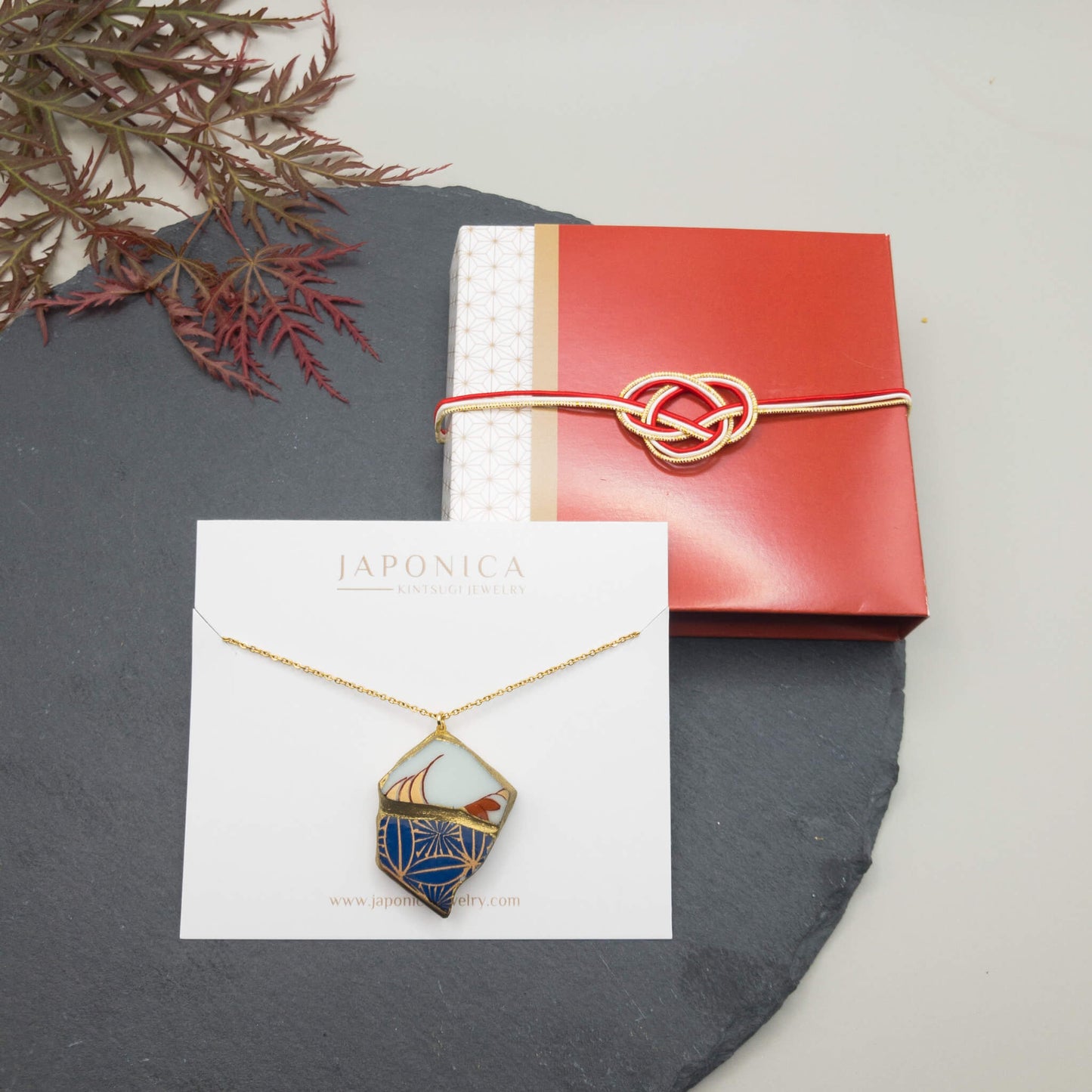 Red Maple Necklace-Kintsugi jewelry-Japanese pottery jewelry-JAPONICA