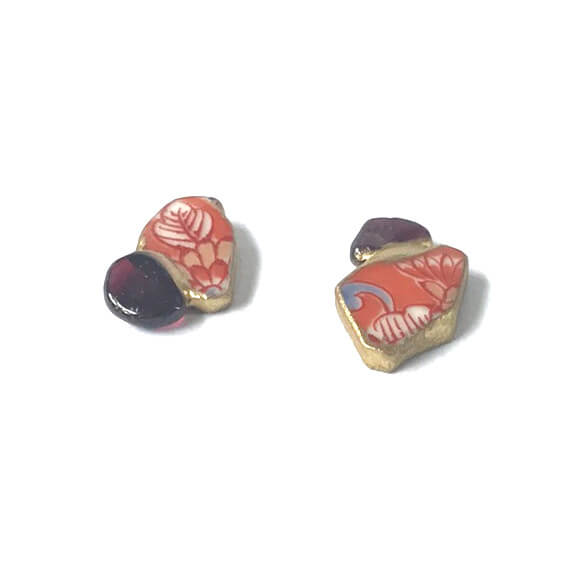 Garnet Stud Earrings-Kintsugi jewelry-Japanese pottery jewelry-JAPONICA