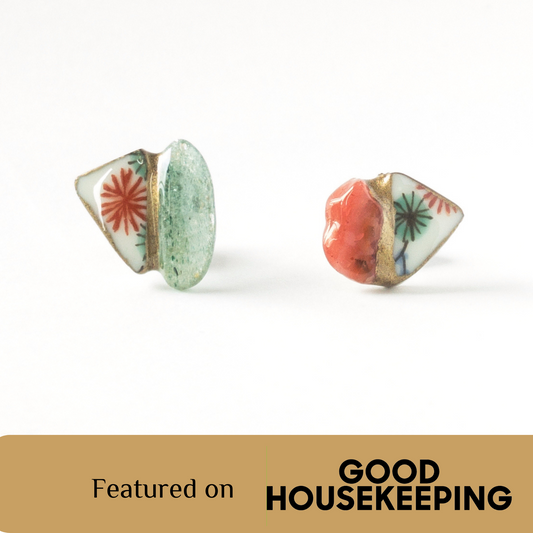 Aventurine and Red Agate Stud Earrings-Kintsugi jewelry-Japanese pottery jewelry-JAPONICA